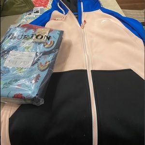 Winter gear. I’m listing this for 80